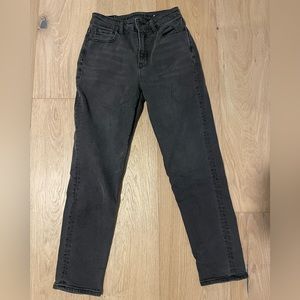 AMERICAN EAGLE black mom jeans size: 2